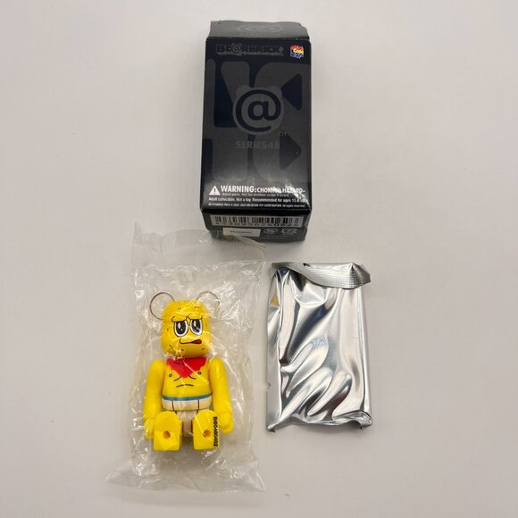 Bearbrick Series 48 Dress Up PEANUT Artist Medicom Be@rbrick 100% Figure - Picture 3 of 8